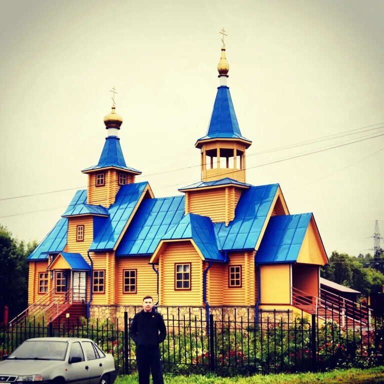 Жд станция можга. Михаило-архангельский храм (можга. Железнодорожная станция можга железнодорожная станция можга. Можга республика. Вокзал можга новый.