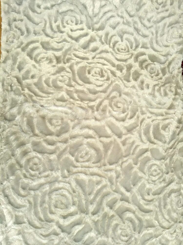 Ткань с выпуклым узором 4 буквы. Фактурная ткань. Тонкая ткань с выпуклым узором. Синий гобелен. Плед с выбитыми розами.