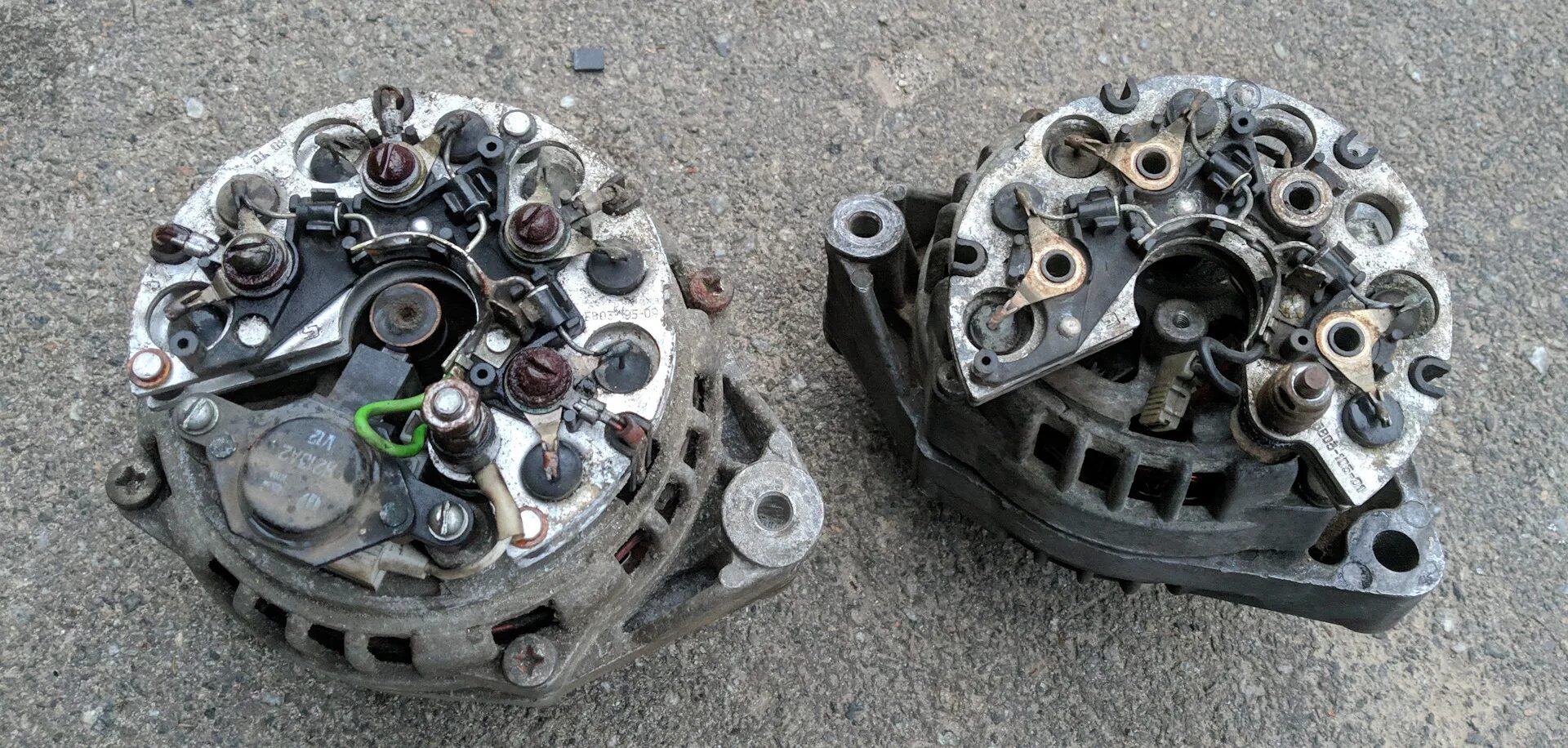 Клеммы генератора генератор схема. Схема обмоток генератора ваз. Клемма возбуждения генератора рено мастер 2. Распиновка выводов генератора. Диодный мост 2110 8 диодов.