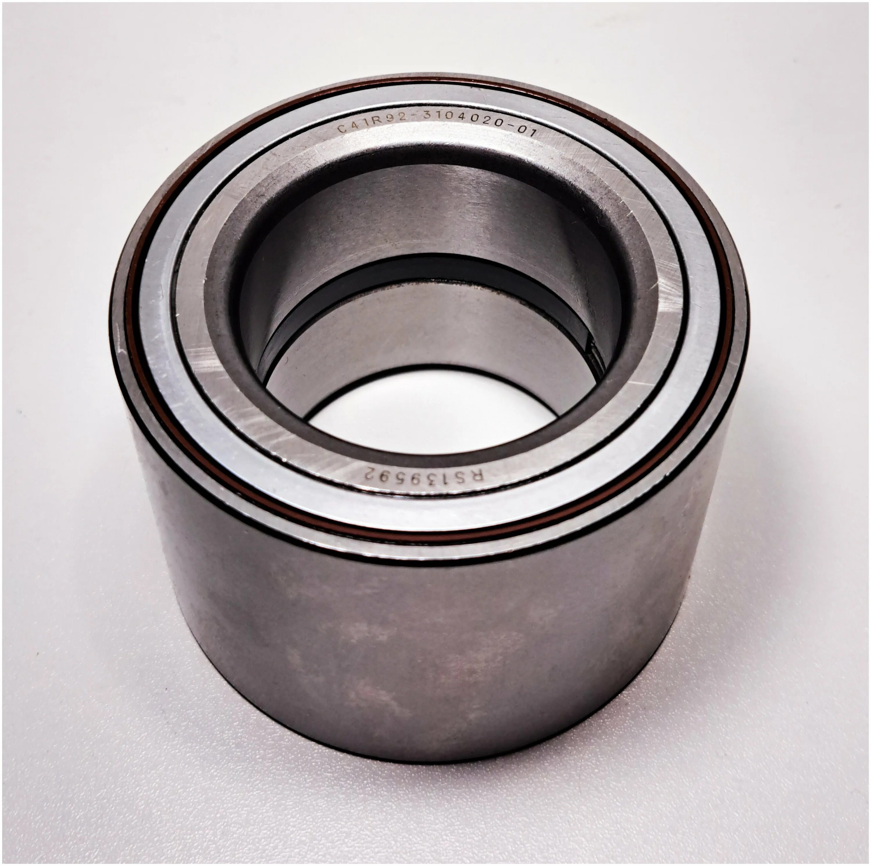 /наружн. подшипник ступицы роликовый. подшипник задней ступицы jcb 3cx. 192,bpw,rvi,volvo. сальник ступицы sampa 060.