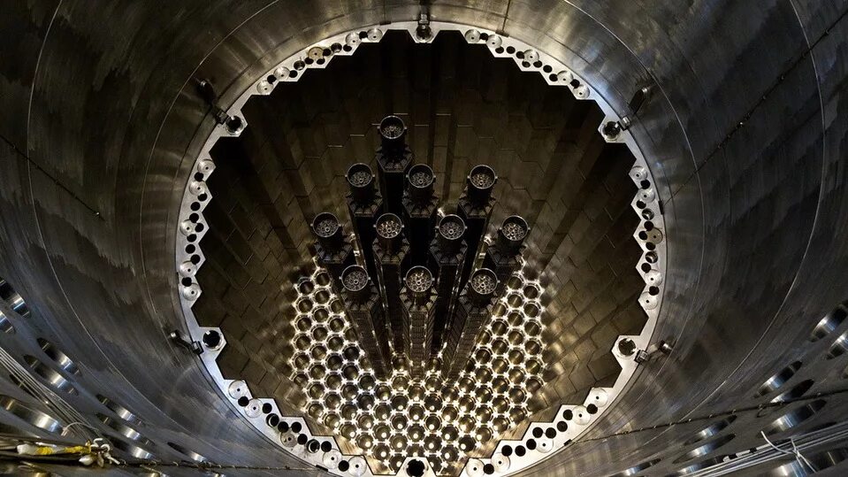 Reactor Hall of Unit 2, Chernobyl Nuclear Power Plant - YouTube