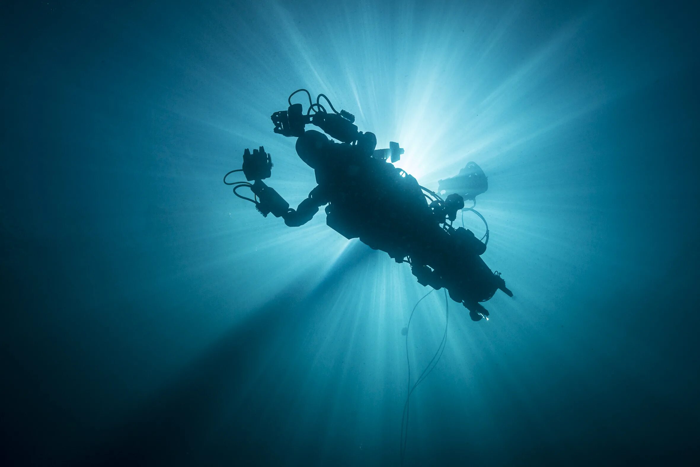 Подводные роботы. Роботы для исследования морских глубин. Робот под водой. Океанские глубины.