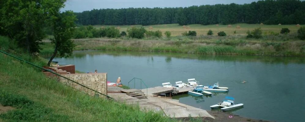 Погода политотдел омской области любинского. Политотдел Омск озеро. Политотдел поселок Омск. Политотдел Любинский район. Поселок Политотдел Любинский район.