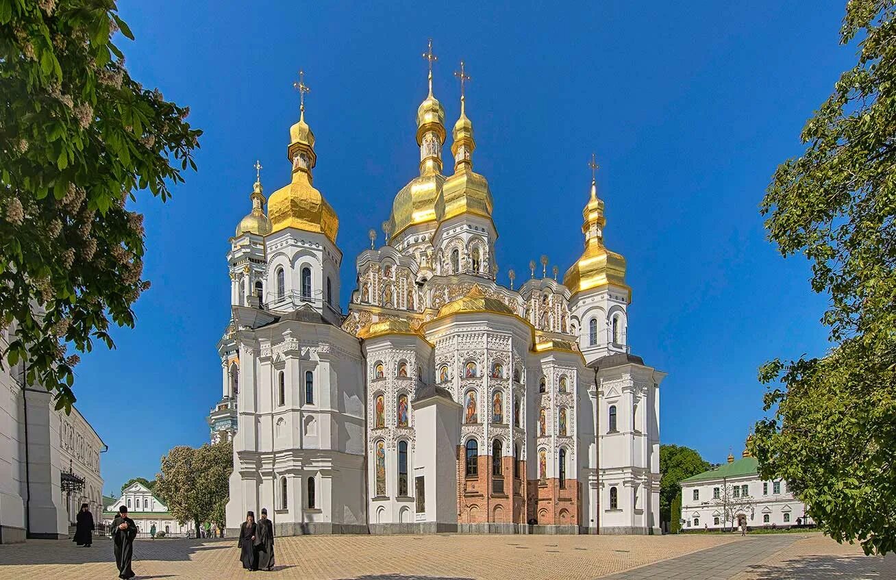 Успенский собор в Киеве. Успенский и Дмитриевский соборы в Киеве. Александровский собор в Киеве. Украина достопримечательности Киев