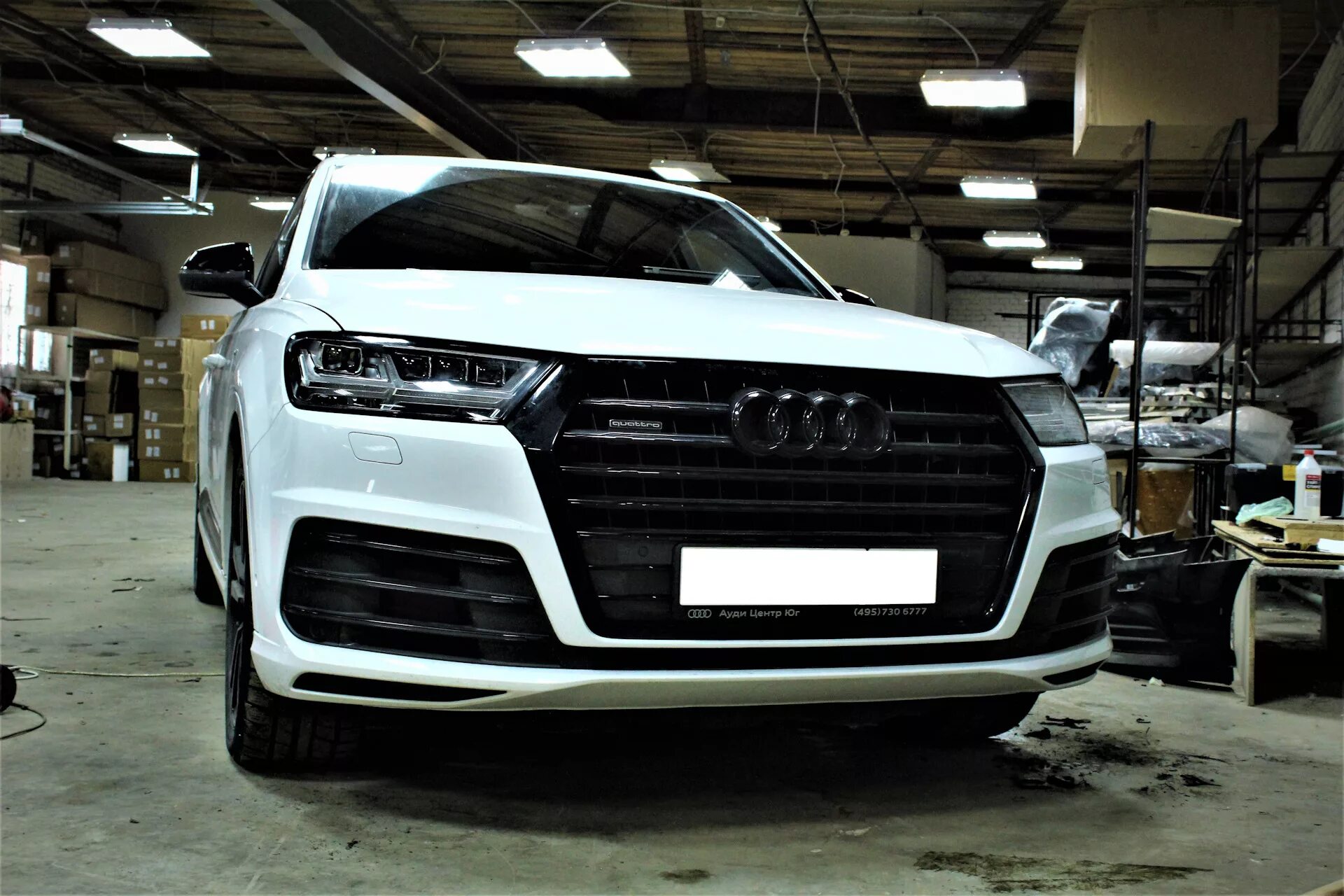 Audi адаптивный круиз. Audi q7 4m. круиз audi q7. audi q7 4m line assist. адаптивный круиз q7 4m.