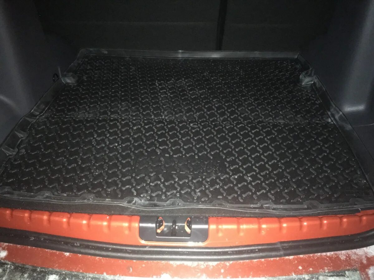 Npl-po-69-05. Dacia duster 2015 коврики. 18x22 коврик. Резиновые коврики рено дастер 4*4. Norplast/unidec.