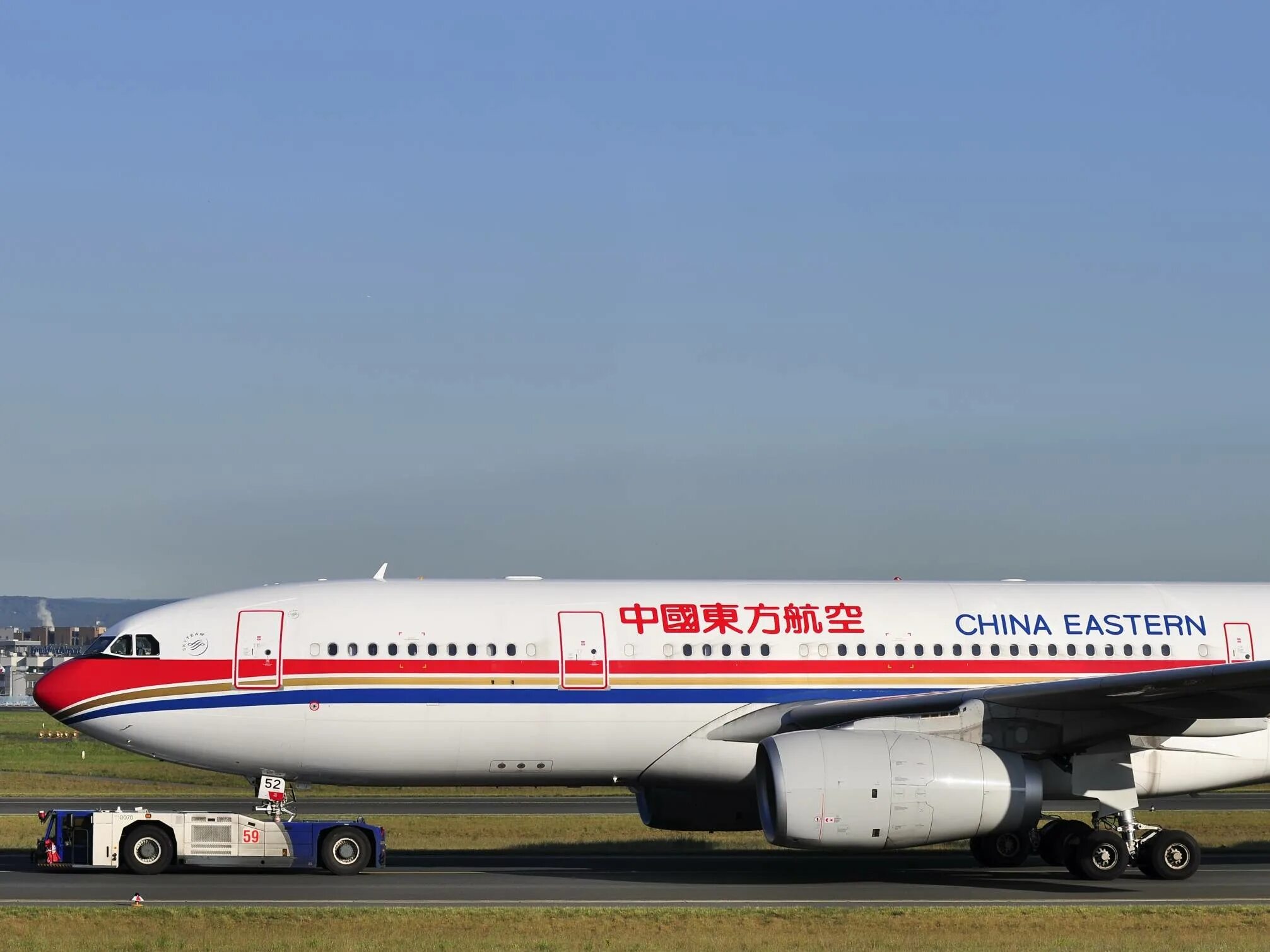 Boeing 737-500 бизнес china eastern. A340-600 china. Airbus a330-343x. China eastern a330. China airlines a320.