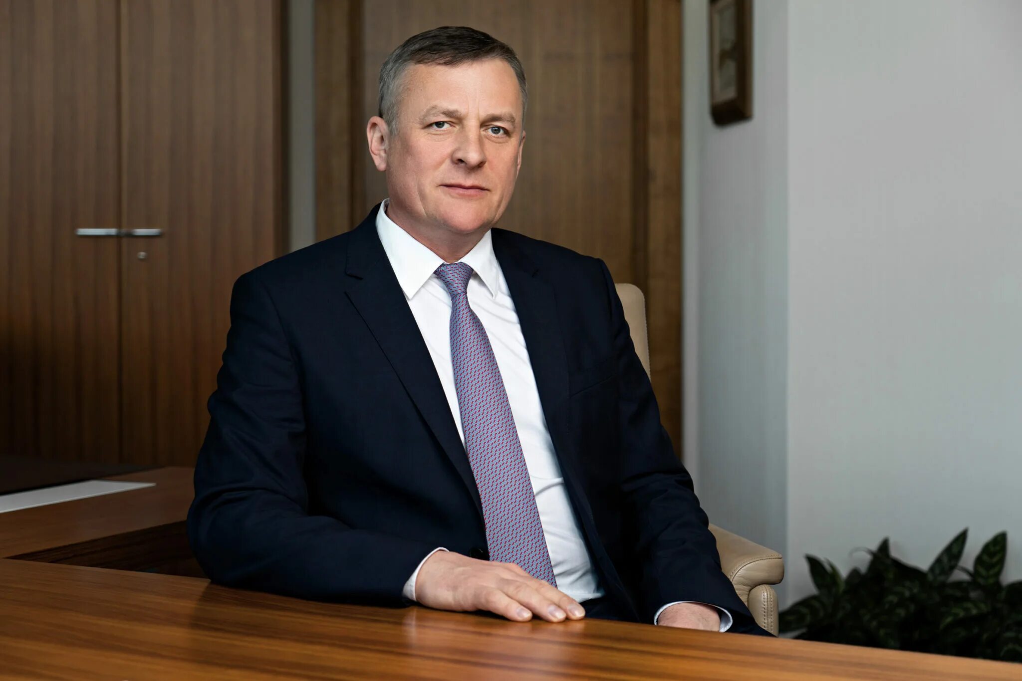 Директор газпром межрегионгаз оренбург. Рсхб страхование генеральный директор простатин. Генеральный директор колобаев максим. Густов сергей вадимович. Груздев сергей львович аладдин.