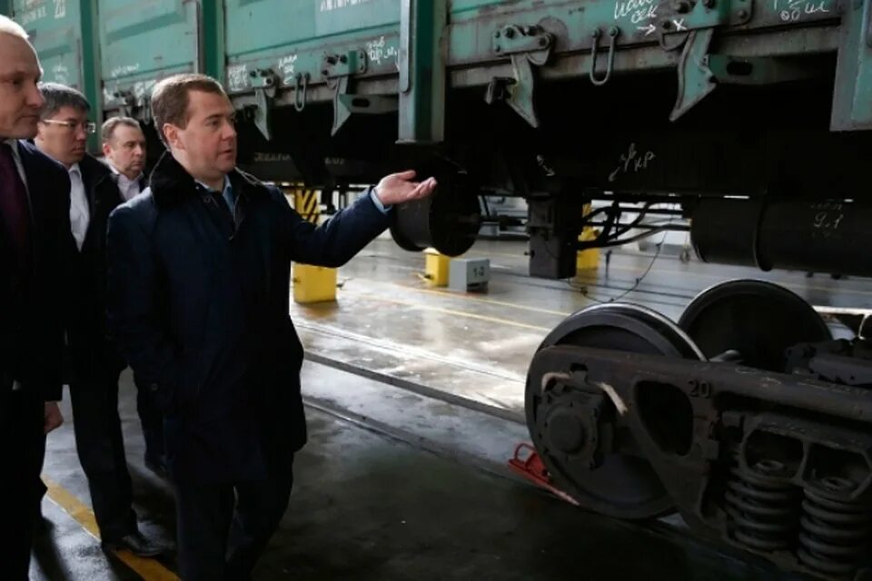 Новокузнецкий вагоностроительный завод. Нквз. Вагоностроительный завод новокузнецк. Новокузнецкий вагоностроительный завод. Вагон 12-9085 технические характеристики.