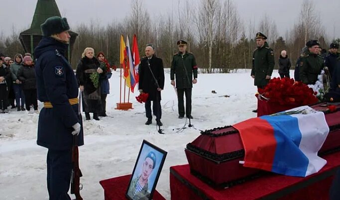 В Западной Двине простились. Простились с погибшим в ходе спецоперации.