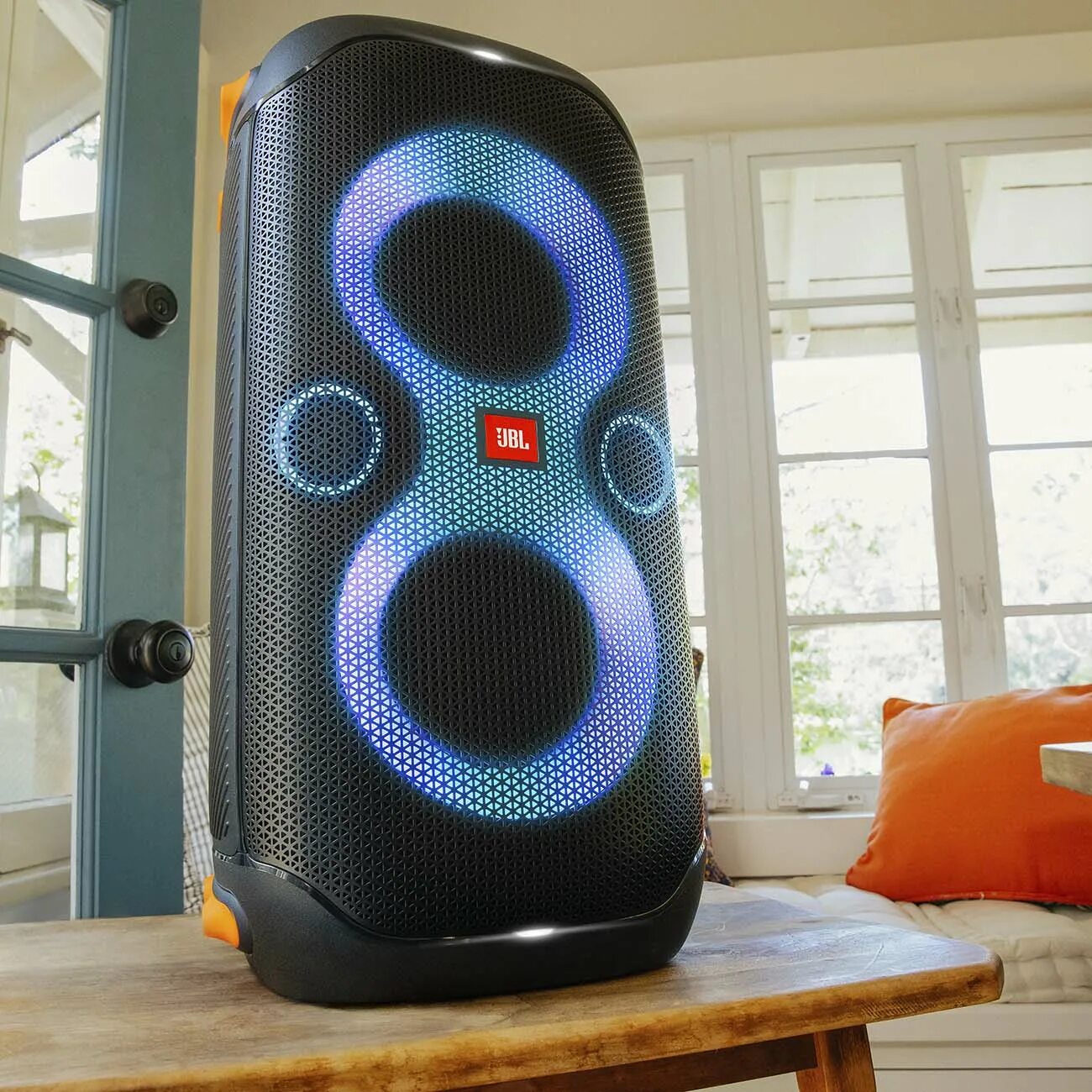 Колонка jbl partybox приложение. Jbl partybox 110. портативная акустика jbl partybox 110. jbl музыкальная система midi jbl partybox 110bt. портативная колонка jbl partybox 1000.