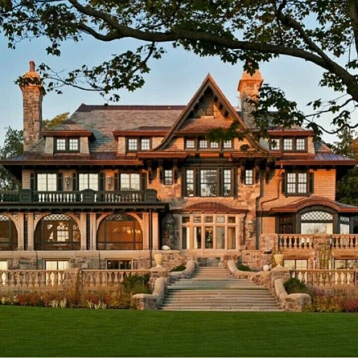 Red mansion