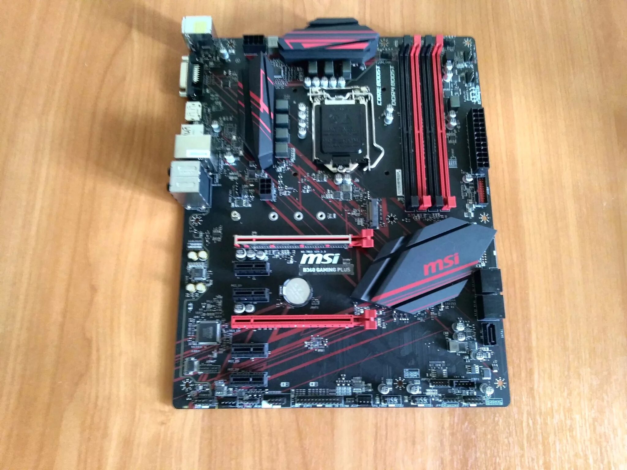 Msi b360 gaming. Материнская плата MSI b360. MSI b360 motherboard. Материнская плата MSI 1151. B360 Plus MSI.