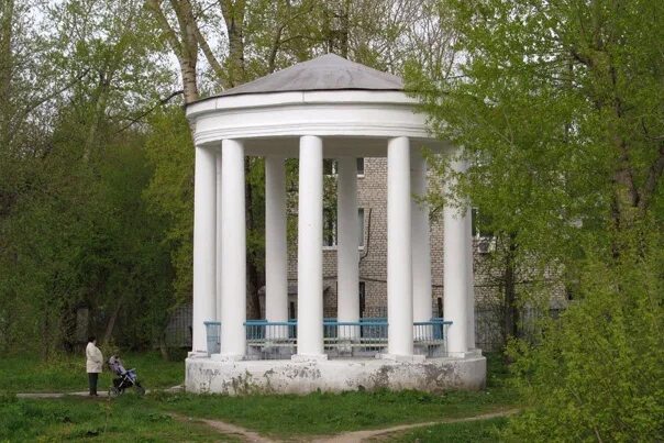 площадь с фонтаном - Россия Челябинская область Аша - ЭтоРетро.ru - старые фото 
