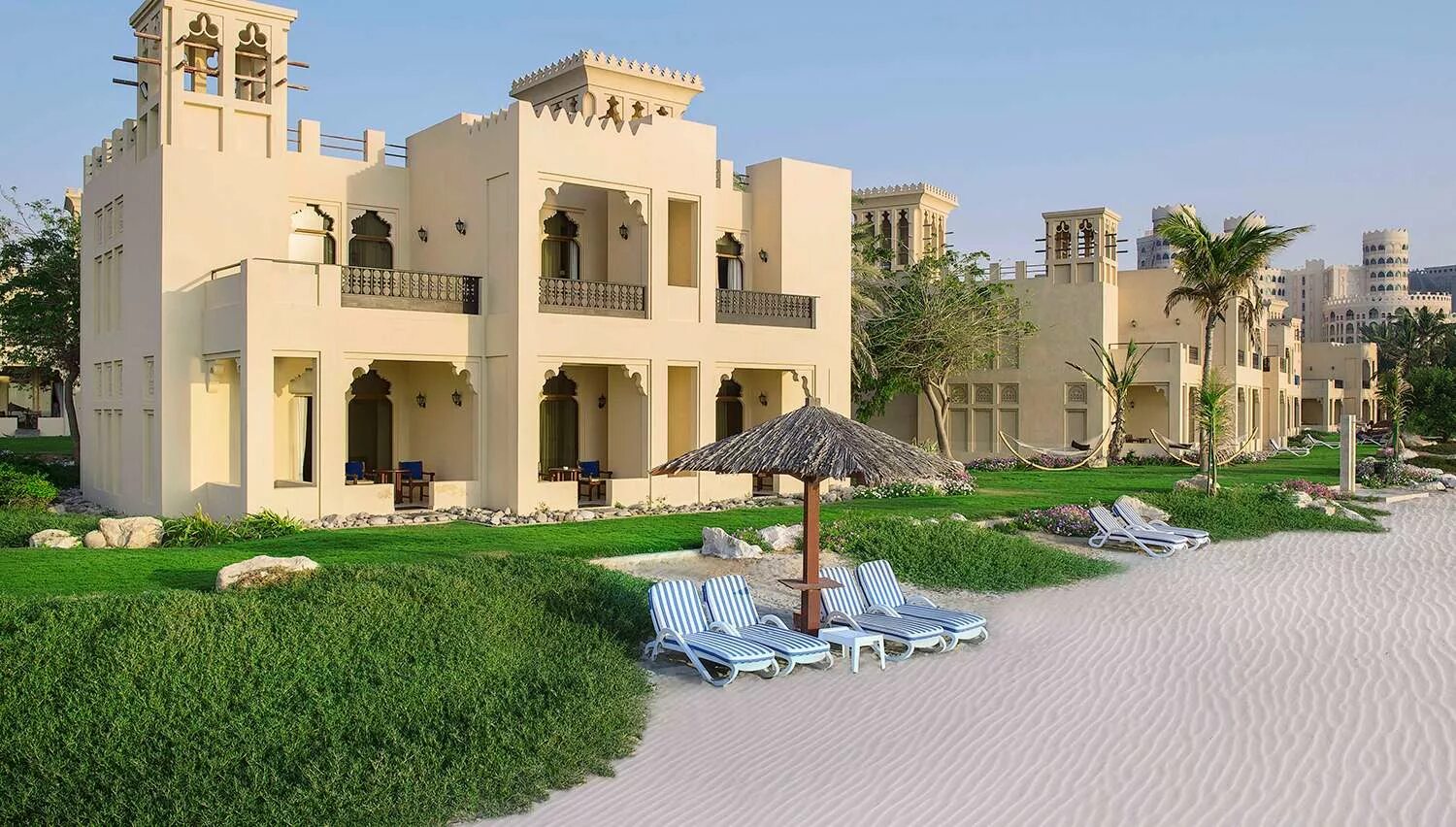 Al khaimah uae. Рас Эль Хайма Дубай. ОАЭ,рас-Эль-Хайма,al Hamra Village Hotel. Рас Аль Хайма ОАЭ Аль ХАМРА.