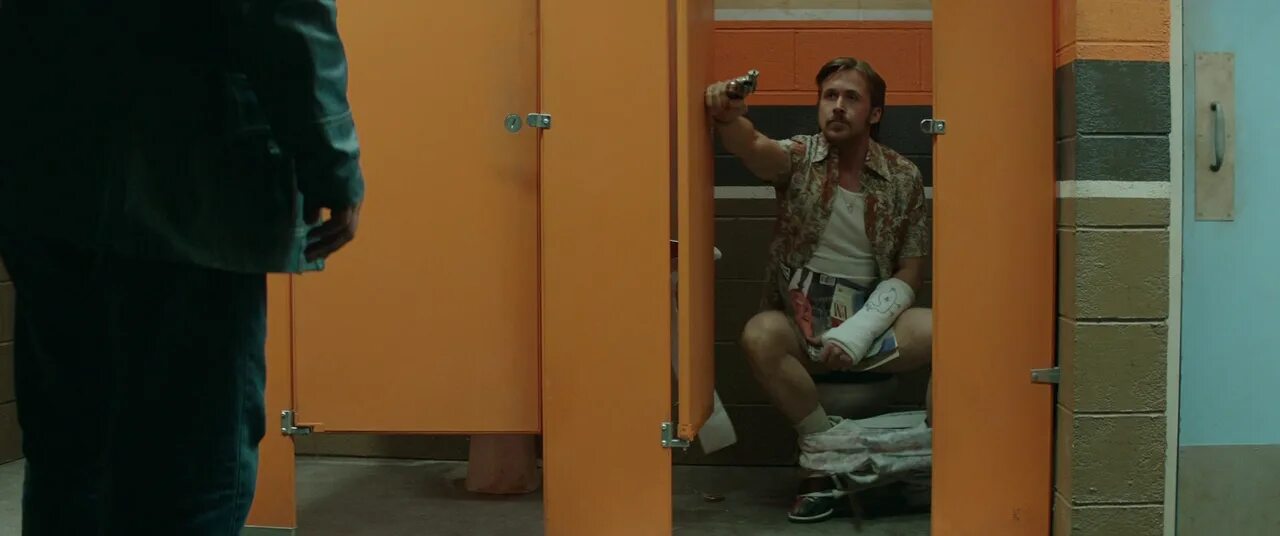 The flat was nice but the block. Славные парни (the nice guys, 2016). Кит Дэвид славные парни.