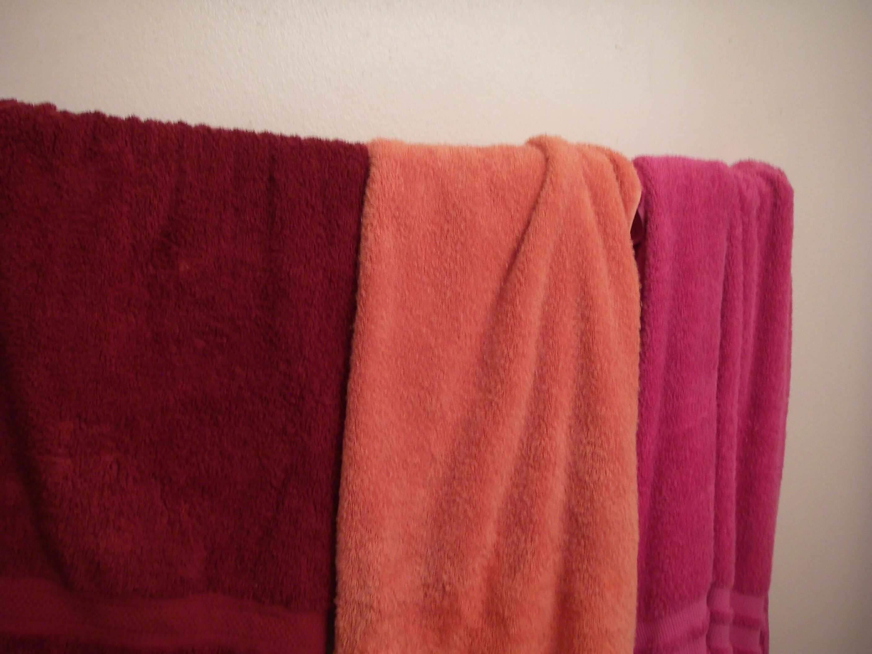 Влажные полотенца фикс. Влажные полотенца. Мокрое полотенце. Влажные полотенца большие рулоны. Влажные полотенца XL.