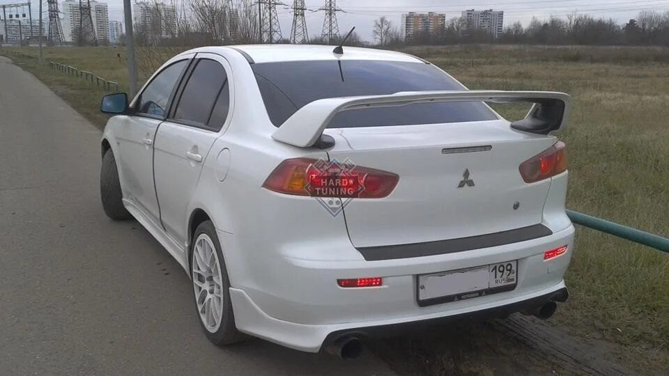 Спойлер на митсубиси лансер. Mitsubishi Lancer 10 EVO спойлер. Эво спойлер Лансер 10. Mitsubishi Lancer 10 спойлер. Mitsubishi Lancer 10 Рестайлинг спойлер.