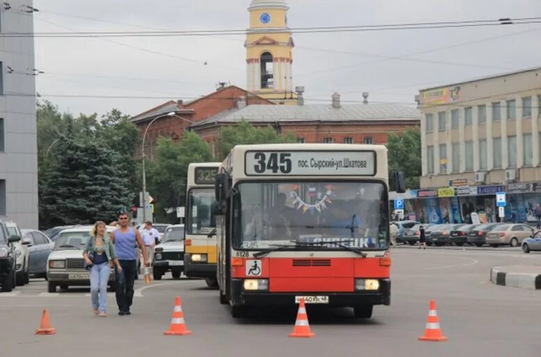 Маршрут 345. Где 345 автобус липецк. 345 автобус липецк. 345 автобус липецк. Маршрут 345 автобуса.