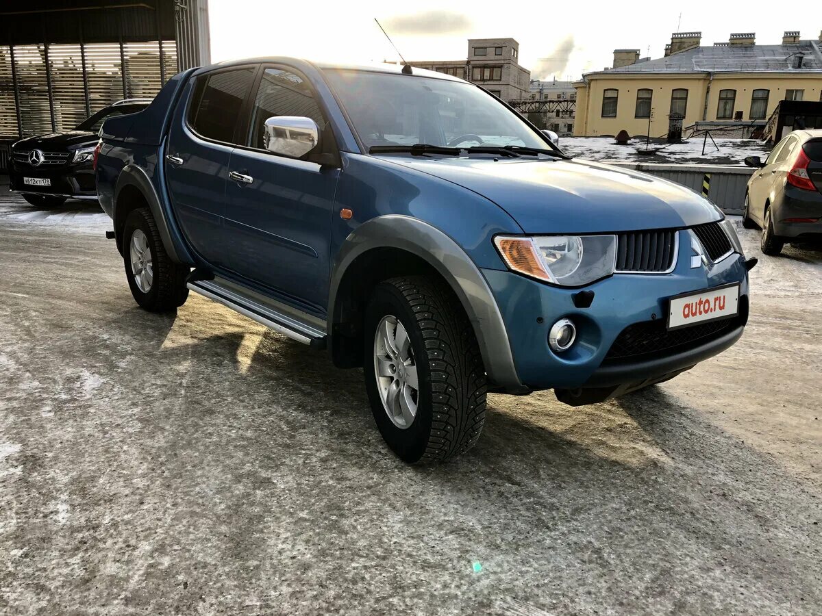 Mitsubishi l200 2008. Митсубиси l200 2009. Mitsubishi l200 синий. Mitsubishi l200 IV. Митсубиси л200.