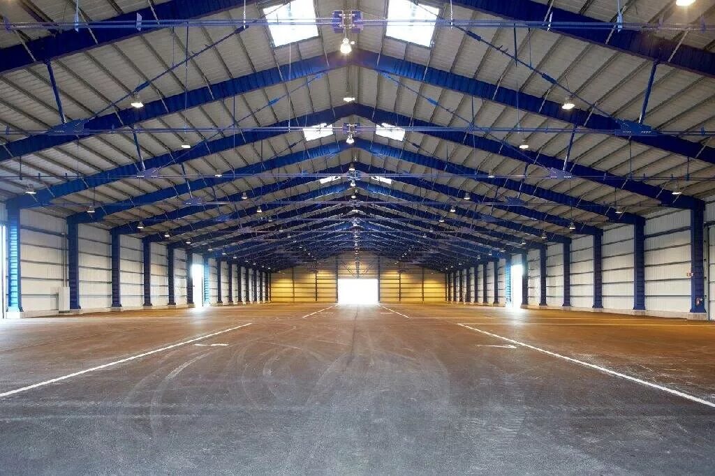 хранение сырья на складе. быстровозводимые металлоконструкции. складское помещение. организация работы складского хозяйства. складские помещения относятся к производственным помещениям.