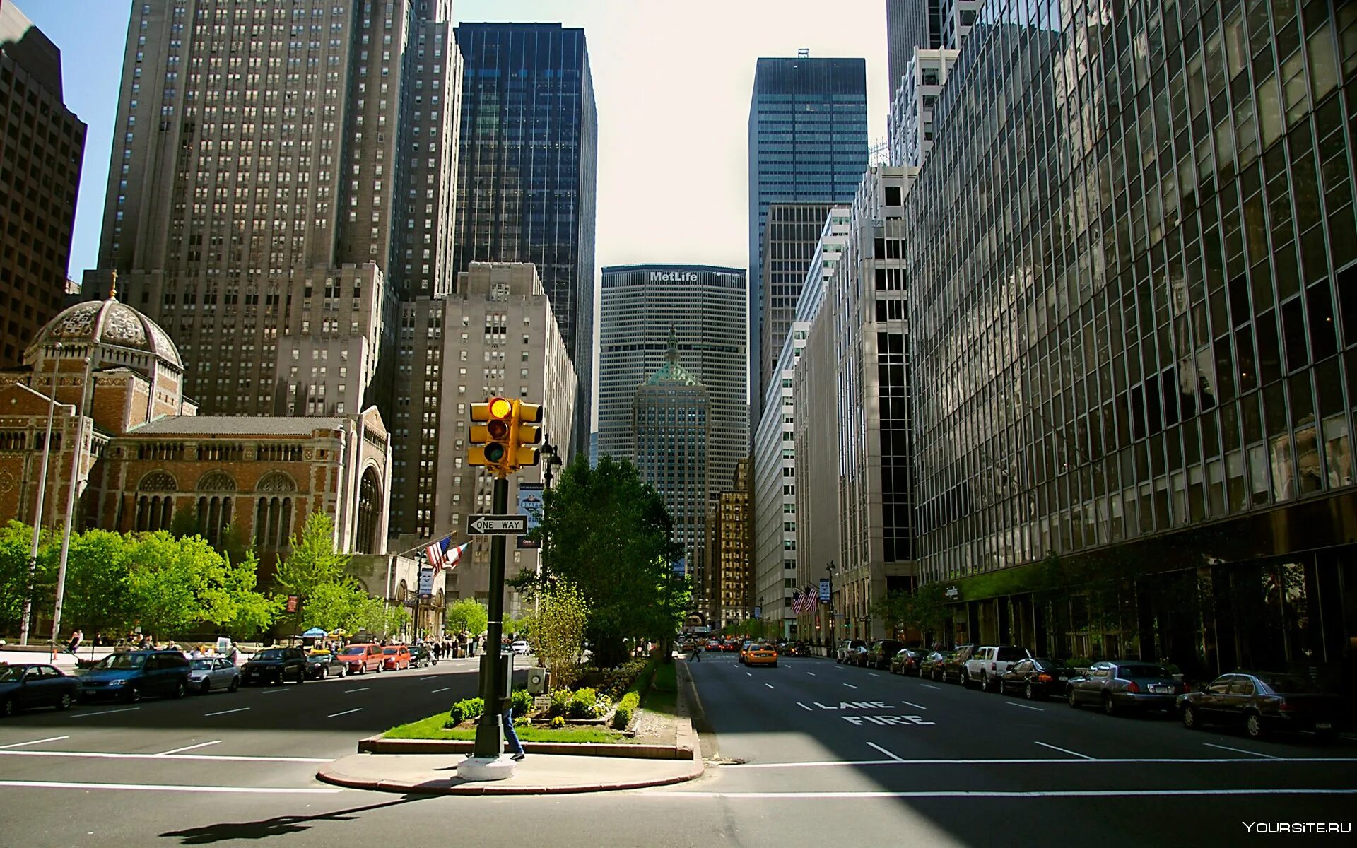 My city new york. Улица парк Авеню Нью Йорк. Пятая Авеню Нью-Йорк. Нью Йорк Манхеттен 5 Авеню. Нью-Йорк Сити Манхэттен улицы.