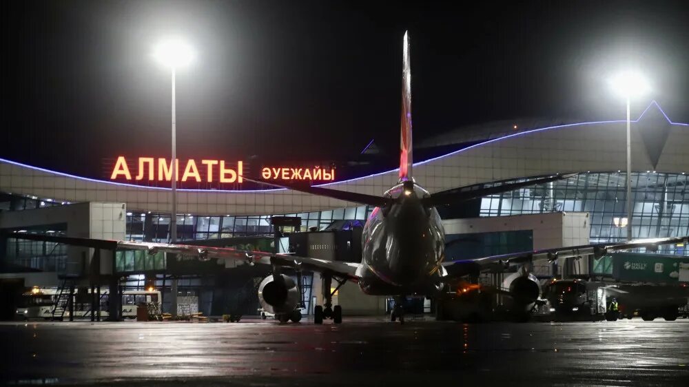 Новый аэропорт алматы фото Аэропорту Алматы предложили присвоить имя Кунаева: 27 апреля 2022 23:49 новост