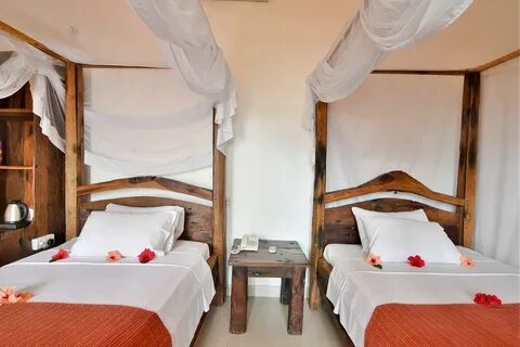 Rocks hotel