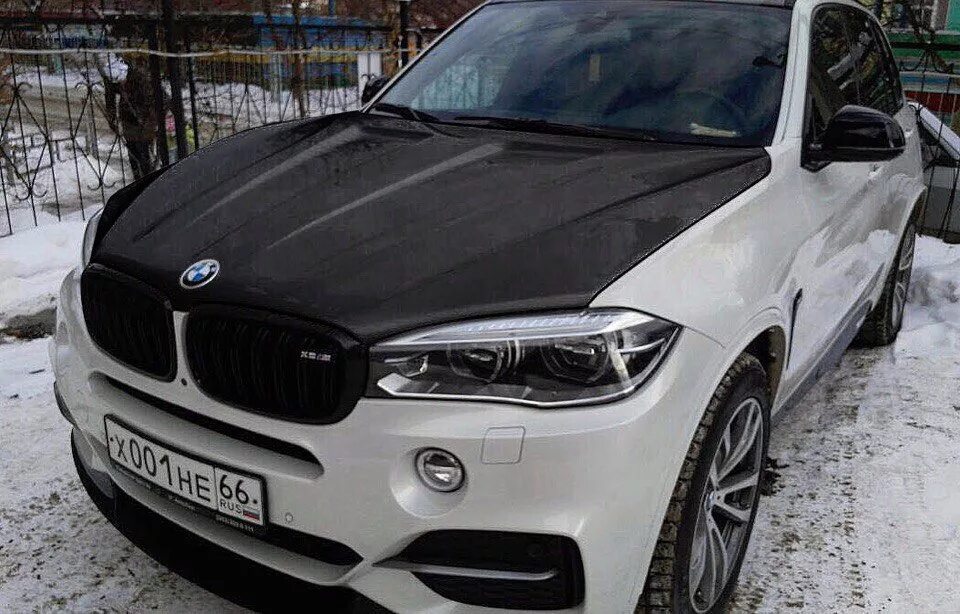 Капот x5. BMW f16 x6 капот. Капот BMW x5 f15. BMW x6 Раптор. Горбатый капот BMW f16.