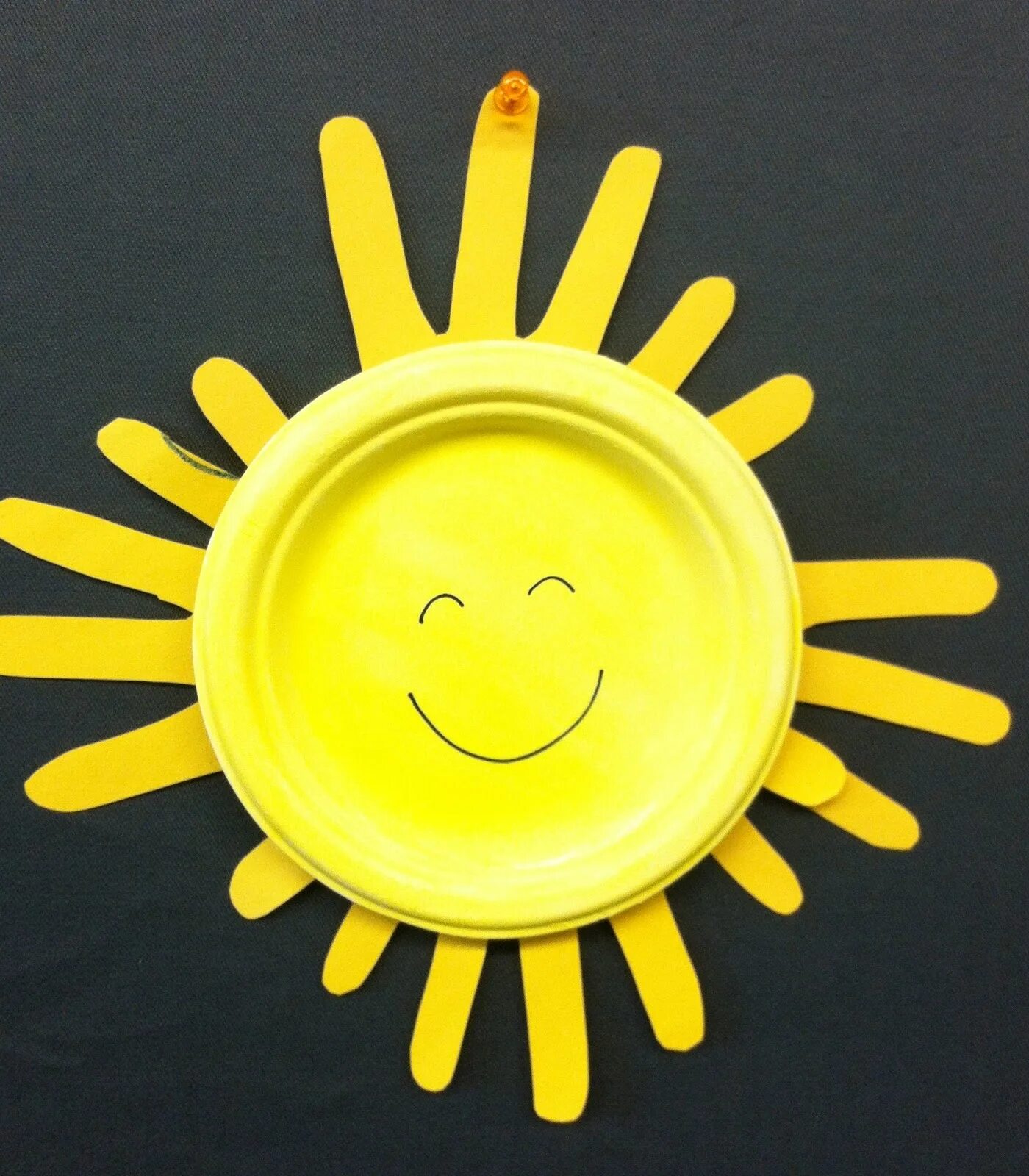 солнышко из бумаги. дети сделали солнышко. солнышко из бумаги. поделка солнышко. дети сделали солнышко.