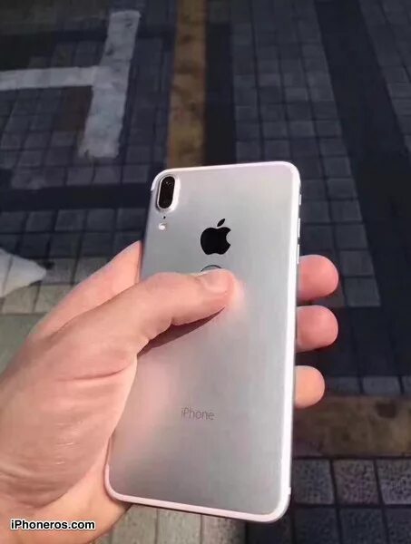 Как будет выглядеть айфон 8 Live pictures of upcoming iPhone 8 resolves the biggest mystery