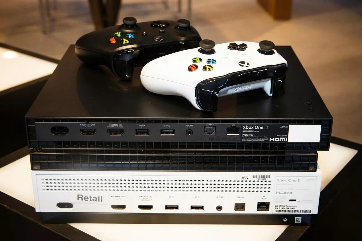 Xbox one x. Xbox 1 x. Xbox one s. Xbox one x комплект. Xbox one s в 2024