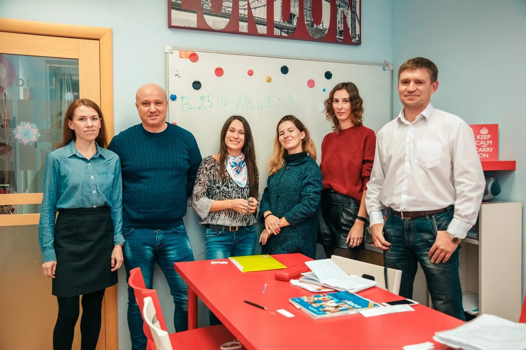 Языковой центр отзывы. Англомир тольятти. чудо языковой центр. англомир тольятти тц капитал.