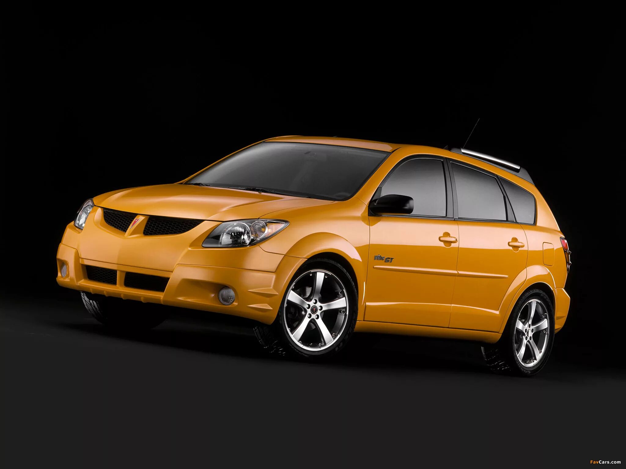 Вайб диски. Понтиак Вайб gt 2003. Pontiac Vibe 2002. Pontiac Vibe gt 2003. Pontiac Pontiac Vibe 2003.