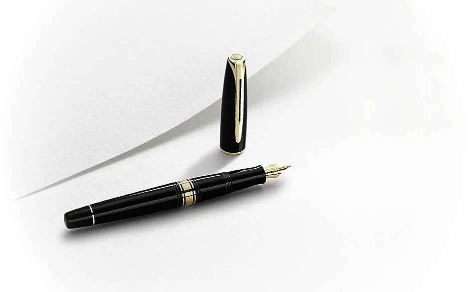 Ручка 500 рублей. Ручка Waterman s0700980 Charleston - ebony Black gt. Паркер ручка перьевая Waterman. Перьевая ручка hundred years Pen Waterman. Waterman ручка Малахитовая 802.