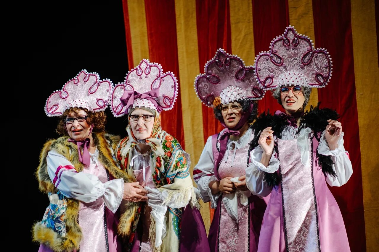 баба шанель отзывы. баба шанель театр луны. театр качалова баба шанель. баба шанель спектакль театр миронова. баба шанель спектакль вахтангова.