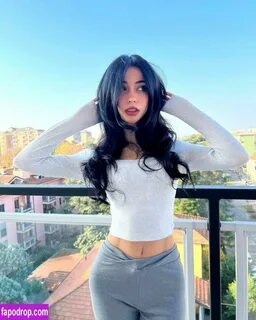 Lucrelisa слитое обнаженное фото 0114 с Онлифанс или Патреон.