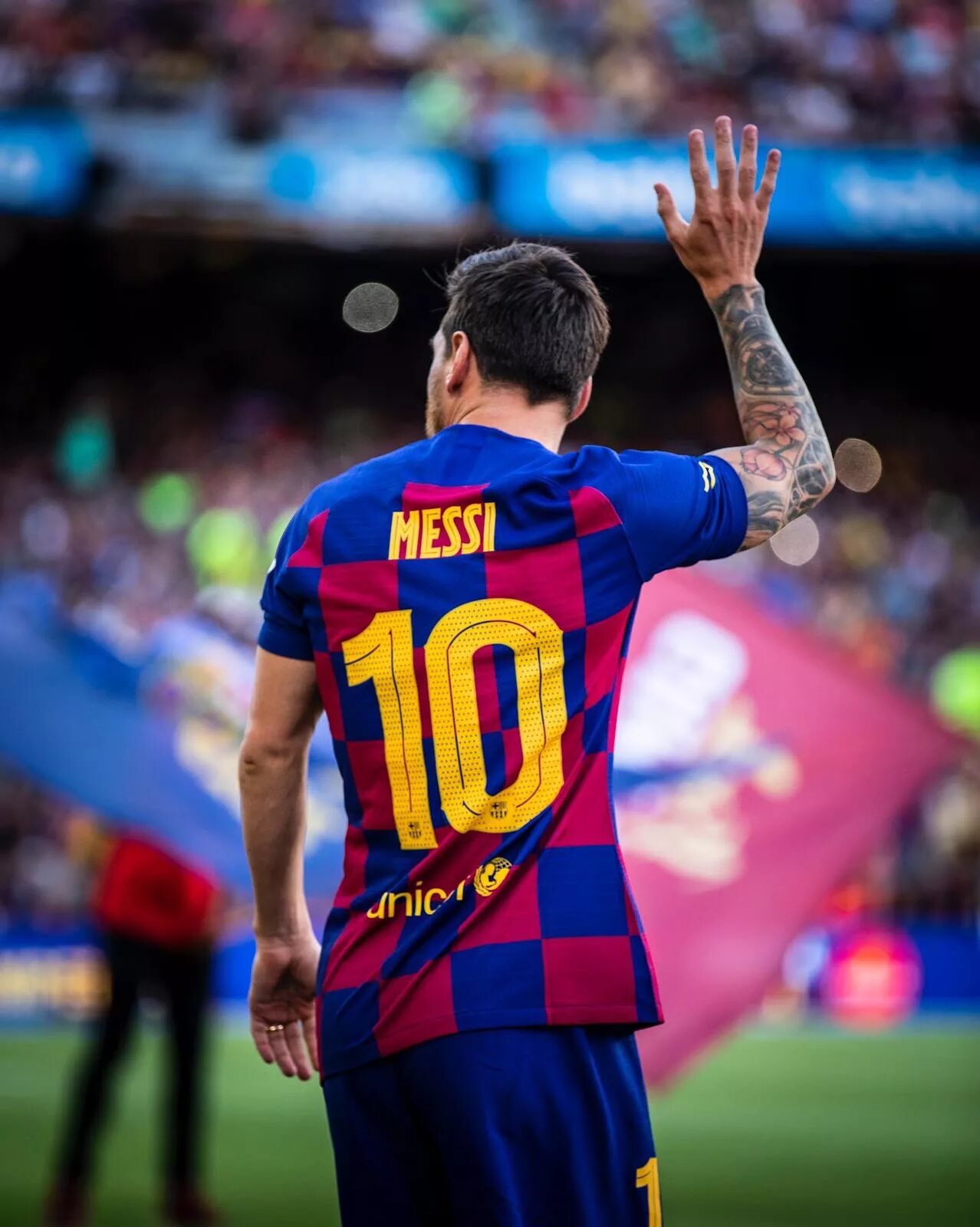 Месси играет под номером. Фк барселона месси. lionel messi 10. messi барселона. lionel messi 2025.