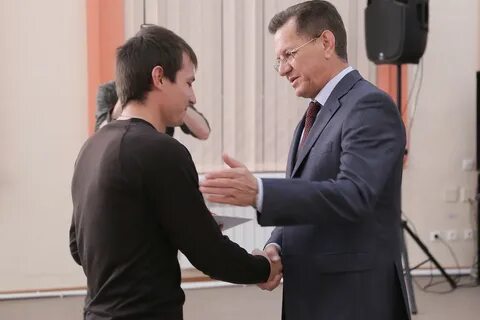 Мэр камызяк