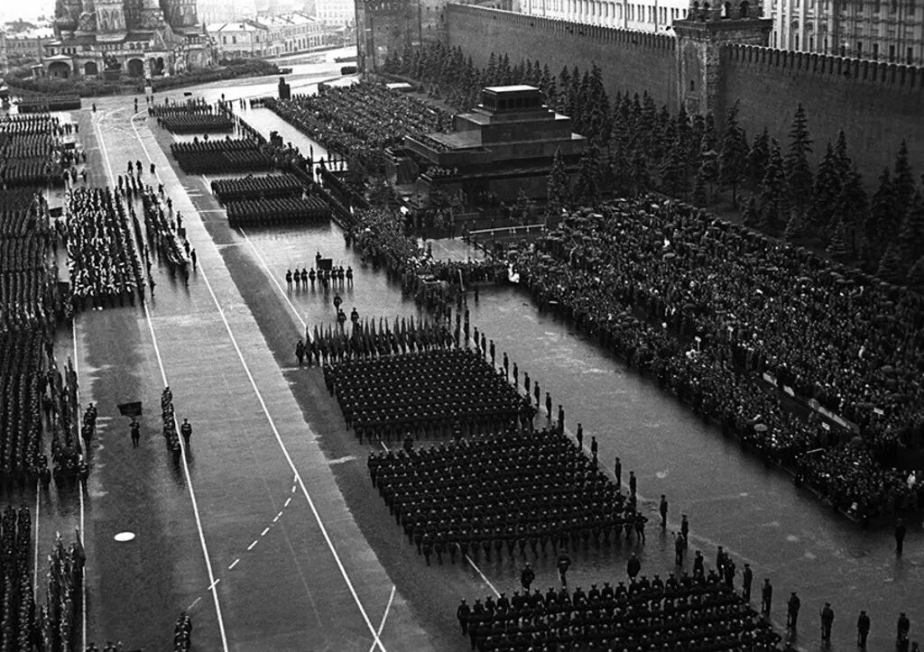 Парад победы июнь 1945. Вов парад победы 1945. 45 год 24 июня. 45 год 24 июня. Парад победы 24 июня 1945 года на красной площади.