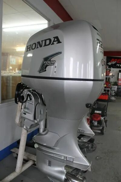 Honda 225 подвесной мотор. Honda bf 175-225. Honda 4 тактный