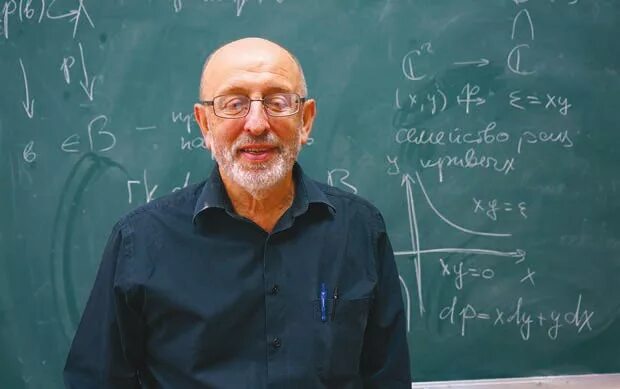 Мужчина математик. Математик харьков. Молодые математики. Питер шольц математик. Математик фото.