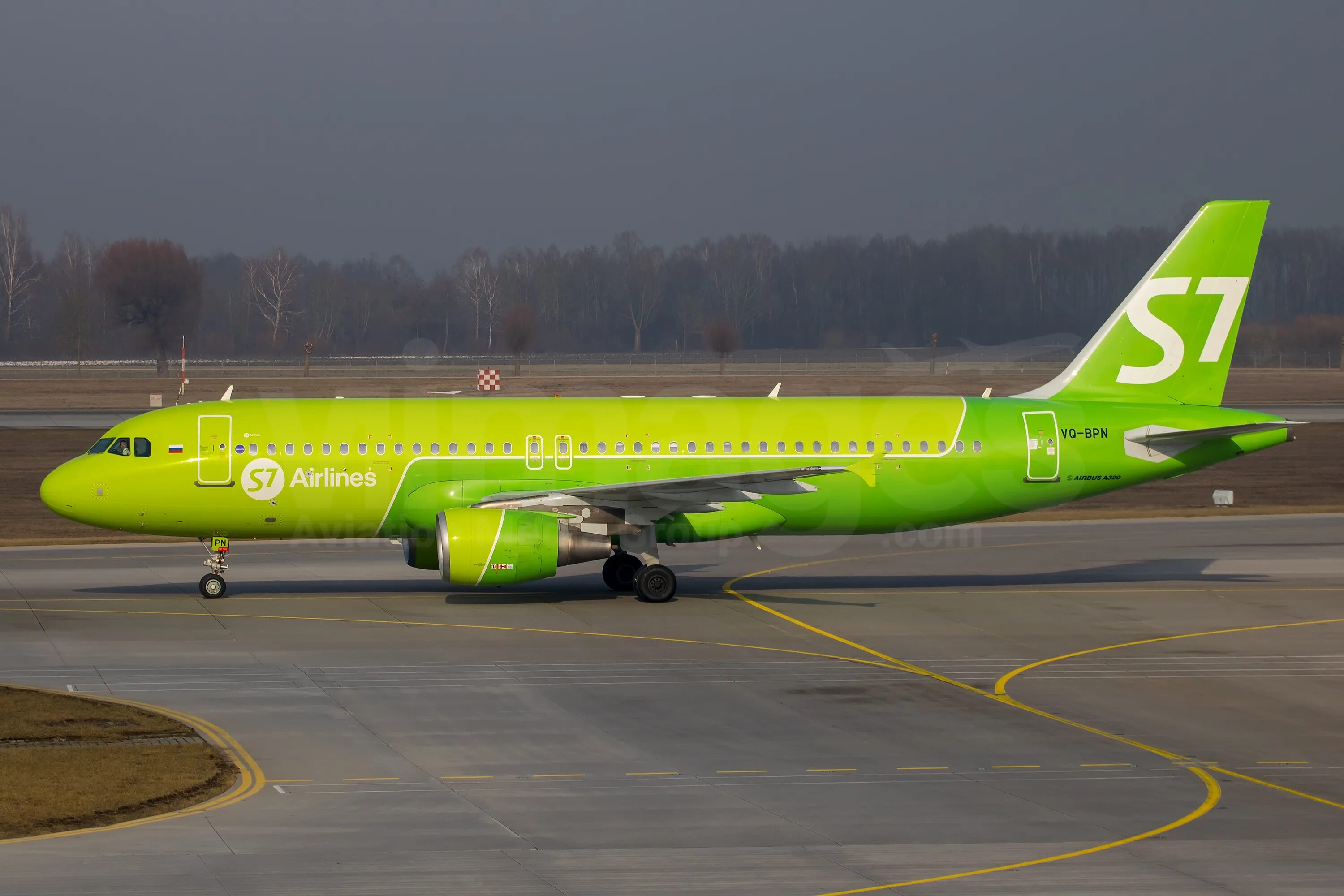 S 7 seven. Аэробус а320 s7 Airlines. Аэробус а319 s7 Airlines. Airbus a320 s7. Самолёт Аэробус а320.