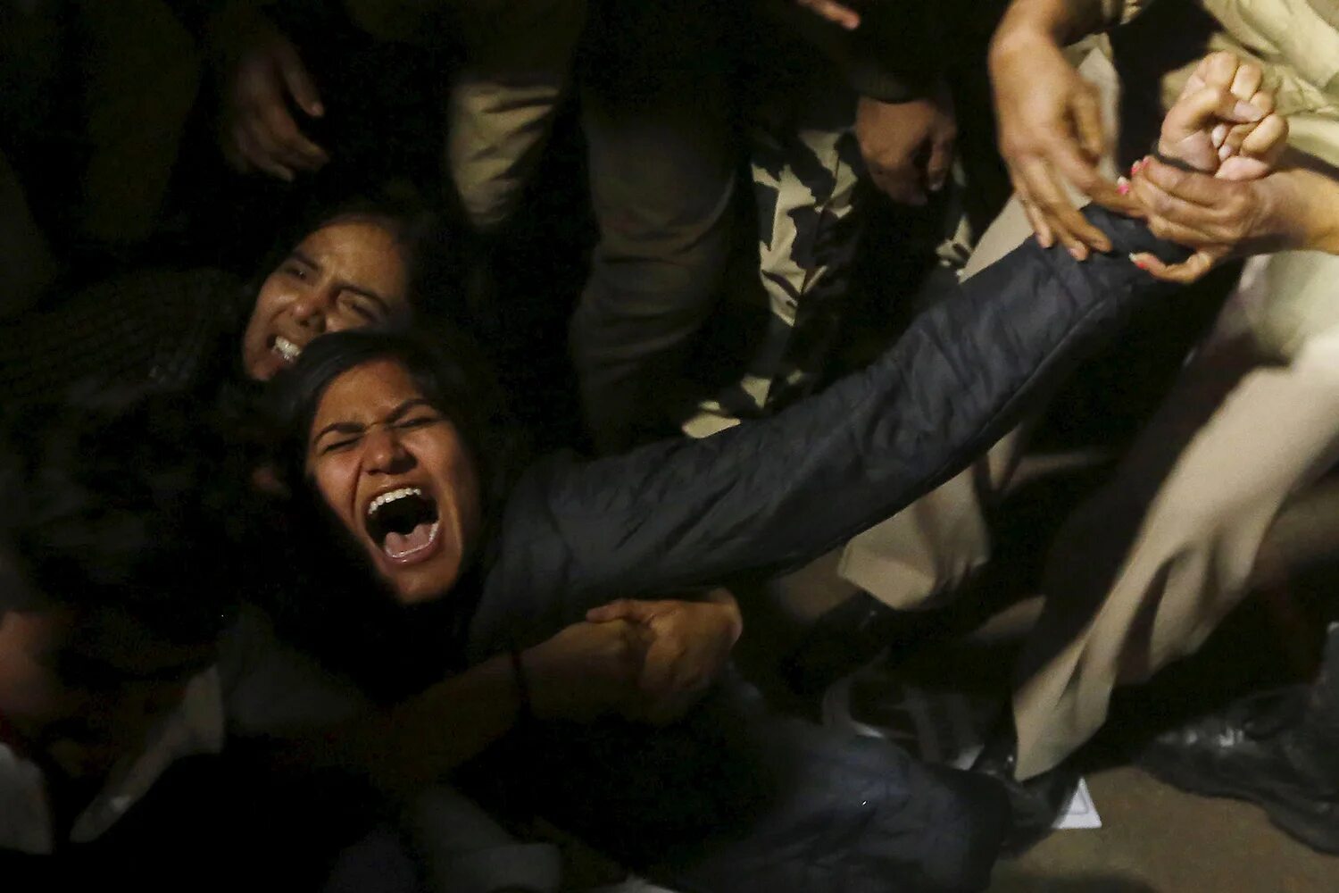 насилие со стороны мужчины