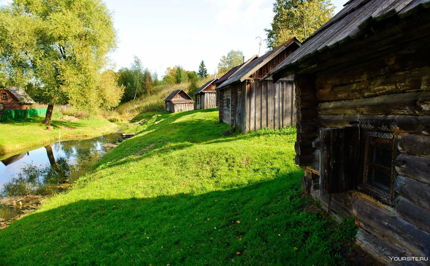 Rus village. Сельский пейзаж. Русская деревня. Лето в деревне. Красивая деревня.