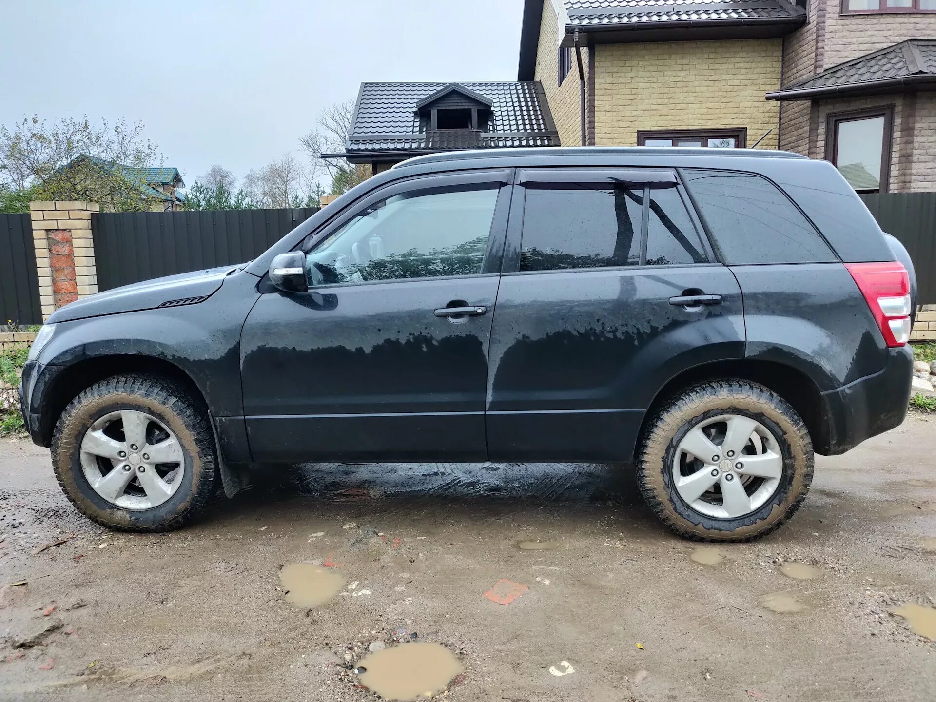 Витара лифты. Suzuki grand vitara лифт. Лифт гранд витара 2000. Suzuki grand vitara 2 лифт подвески. Suzuki grand vitara off road.