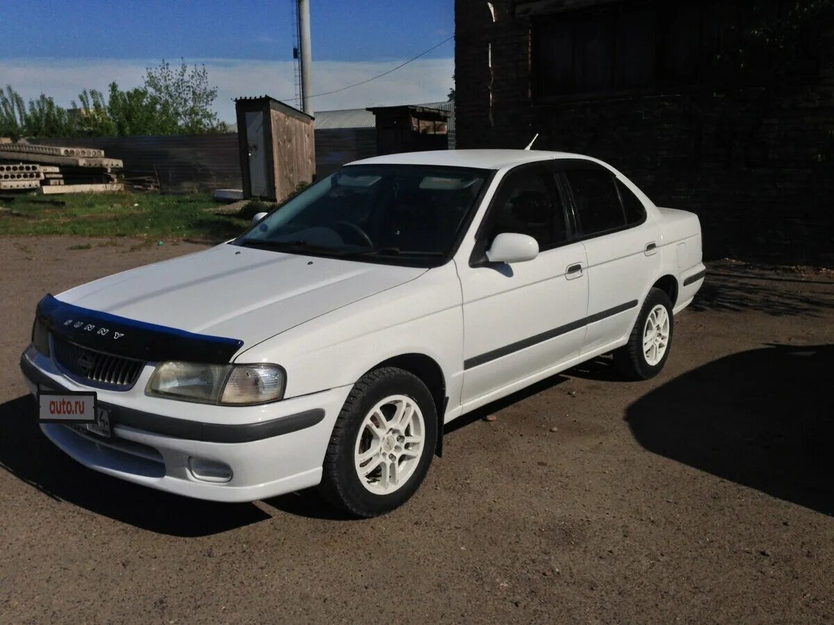 Nissan sunny 2000. Nissan sunny 15. Nissan sunny b15 1999. Ниссан санни в15. Ниссан санни какая.