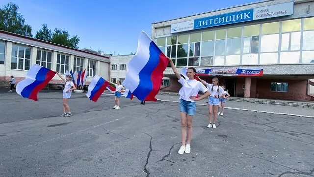 Любохна дом культуры. Детский лагерь Любохна. Любохонский ДК. Центр поселок Любохна. Любохна школа