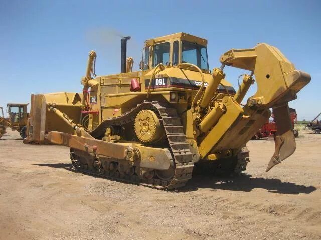 Бульдозер Катерпиллер д-9l. Caterpillar d9l. Бульдозер Cat d9. Caterpillar 9 l.