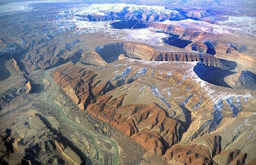 Гранд каньон древний карьер. Земля выработанный гигантский карьер Гранд каньон. Гранд каньон роторный экскаватор. Следы роторного экскаватора древние.